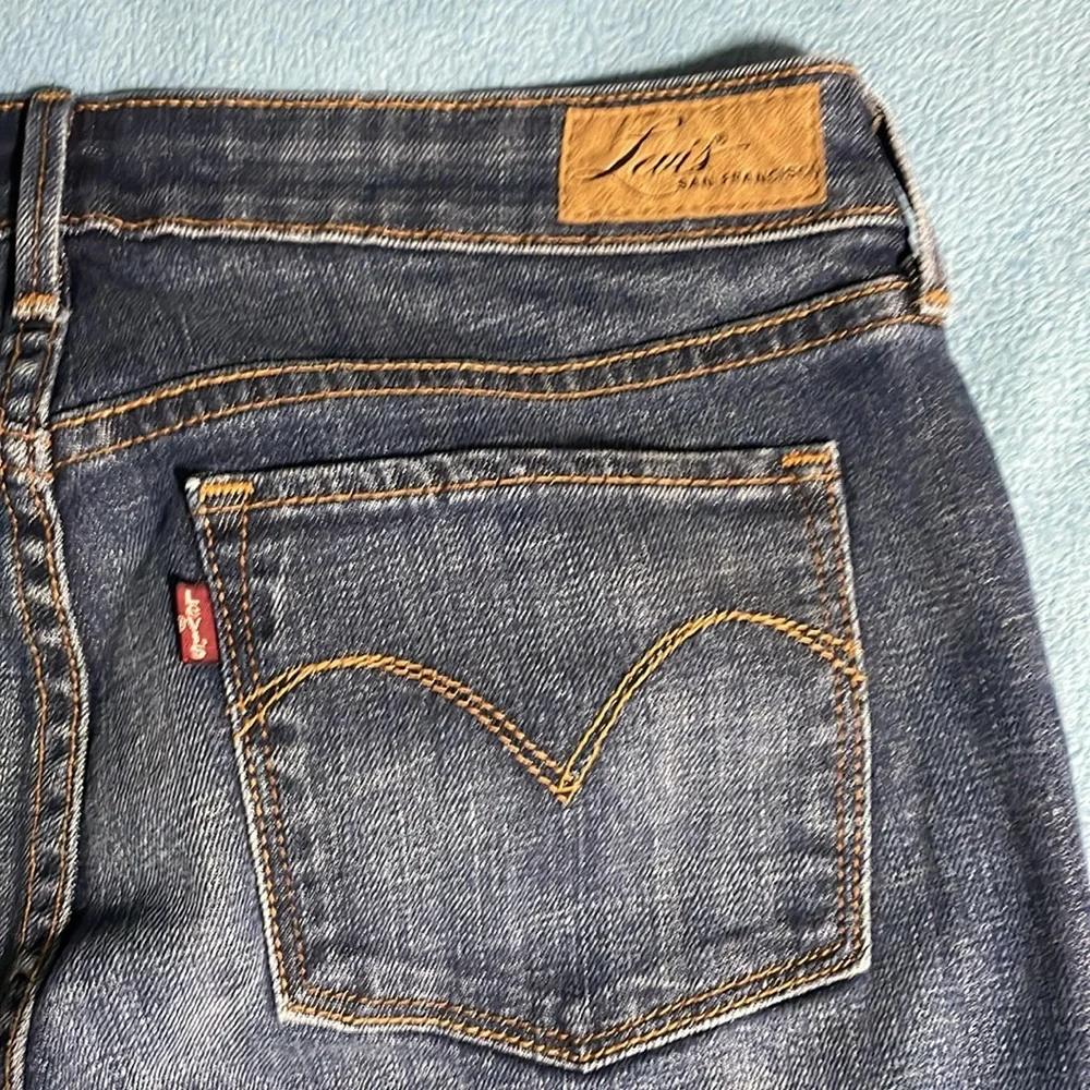 Levi’s size 6/28 Long bootcut jeans - Picture 6 of 6